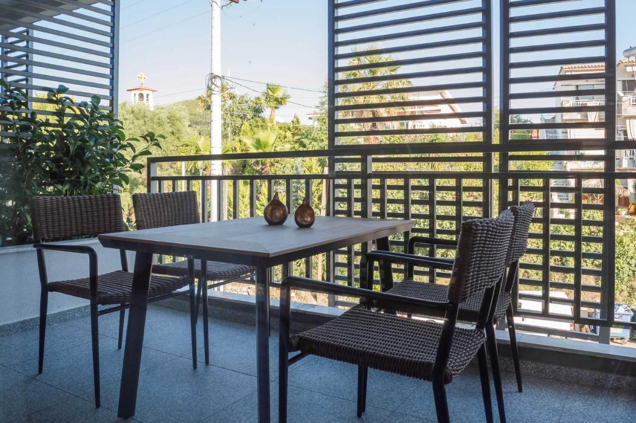 Eco Green Residences & Suites トロニ エクステリア 写真