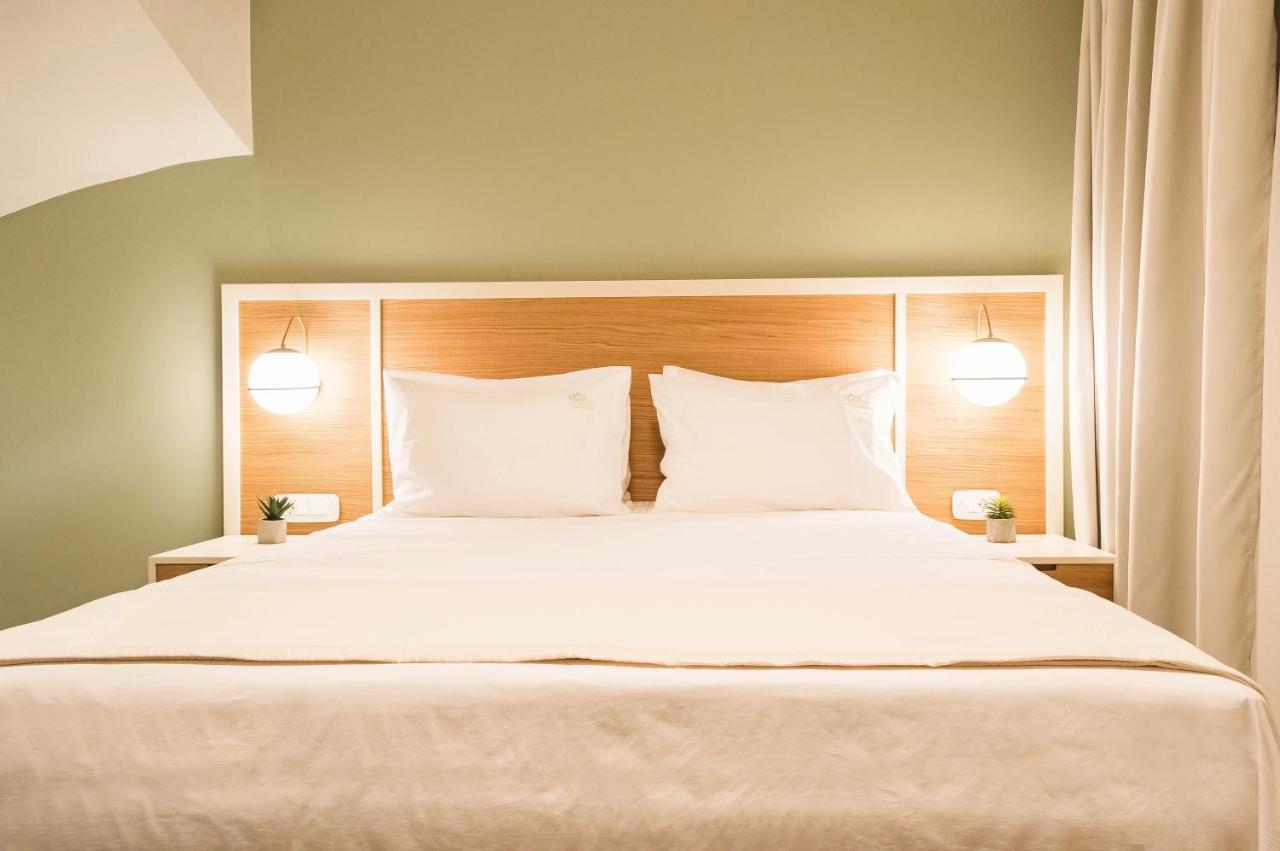 Eco Green Residences & Suites トロニ エクステリア 写真