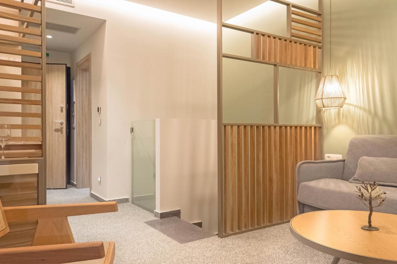 Eco Green Residences & Suites トロニ エクステリア 写真