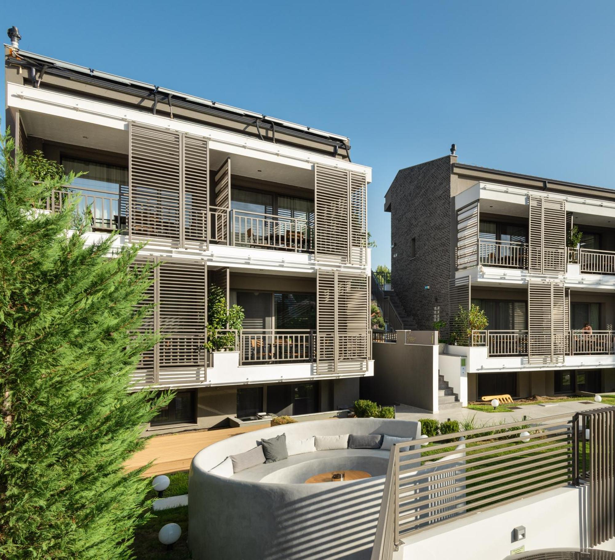 Eco Green Residences & Suites トロニ エクステリア 写真
